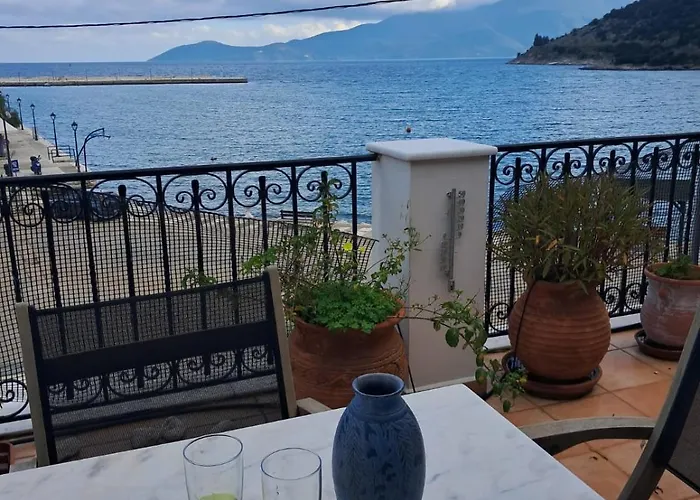 Agia Effimia Riviera أيّا إفيميا
